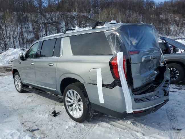 Salvage 2023 Gmc Yukon Denali in Gray