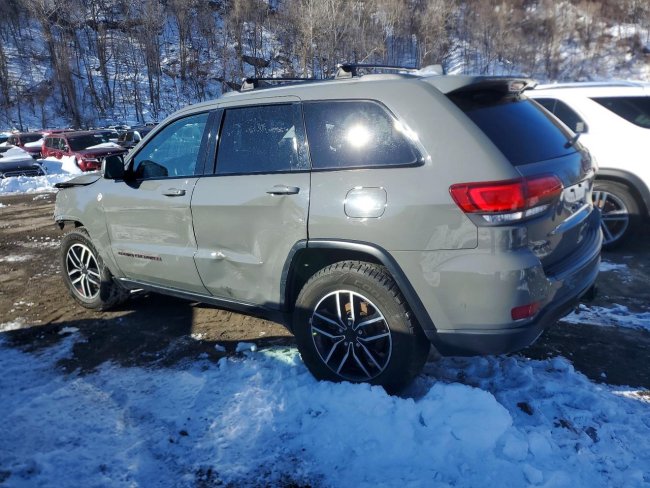 Salvage 2021 Jeep Grand Cherokee Trailhawk in Gray