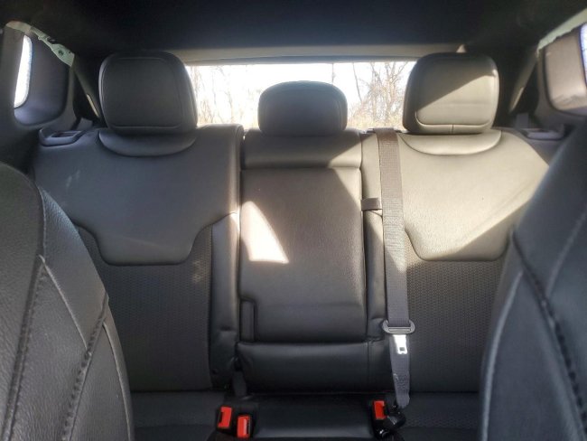 Salvage 2025 Jeep Compass Trailhawk in Blue