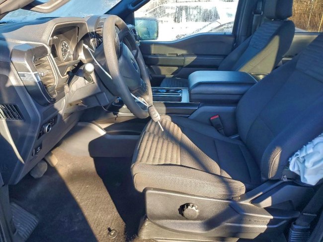 Salvage 2023 Ford F150  in Blue