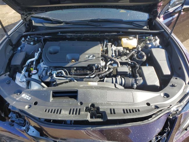 Salvage 2025 Lexus Es 300h Sport Handling in Purple