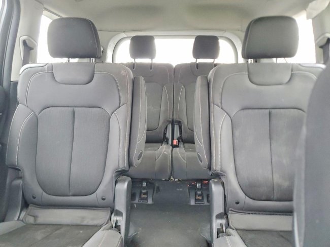 Salvage 2023 Jeep Grand  in Gray