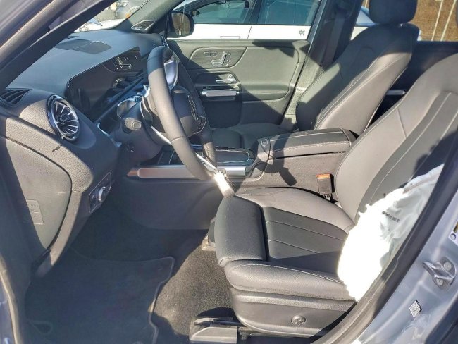 Salvage 2025 Mercedes-benz Eqb 250+ in Silver