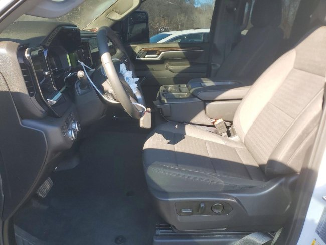 Salvage 2025 Gmc Sierra Sle in White