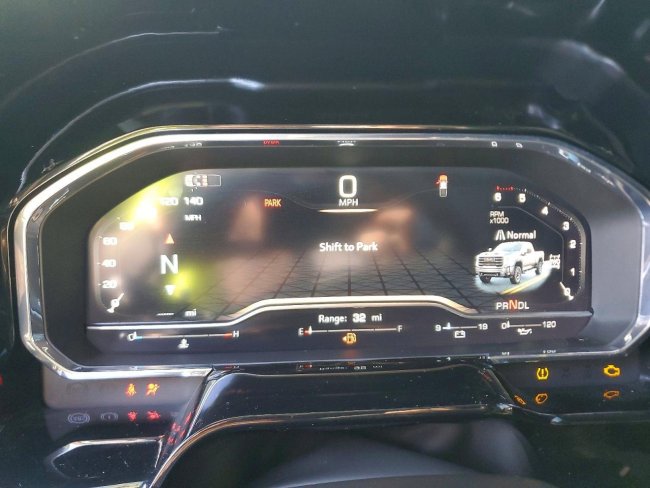 Salvage 2025 Gmc Sierra Sle in White