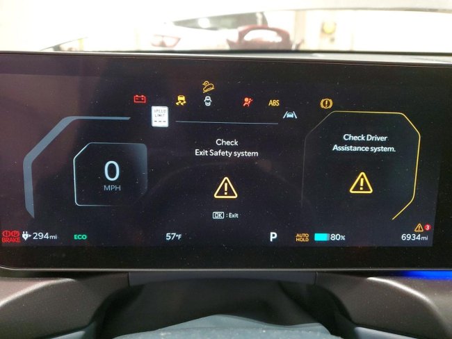 Salvage 2024 Kia Ev9 Gt-line in Gray