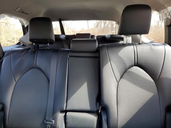 Salvage 2024 Toyota Grand Highlander Xle in Gray