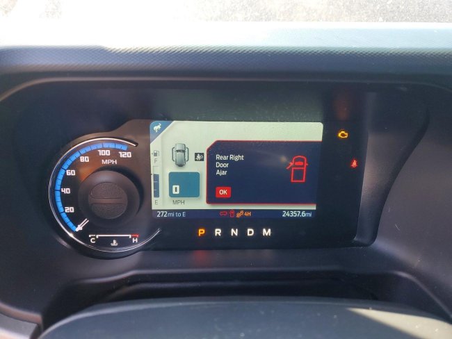 Salvage 2024 Ford Bronco Outer Banks in Black