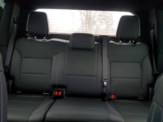 Salvage 2025 Chevrolet Silverado Lt in Gray