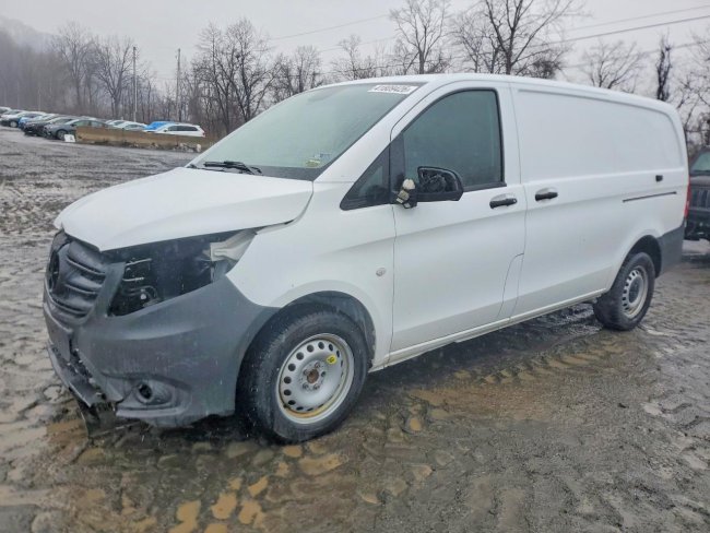 Salvage 2023 Mercedes-benz Metris  in White