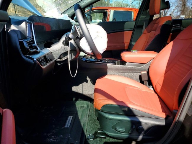 Salvage 2025 Kia Sportage Hybrid Sx-prestige in Black