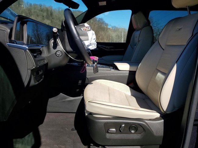 Salvage 2022 Cadillac Escalade Esv Sport in Purple