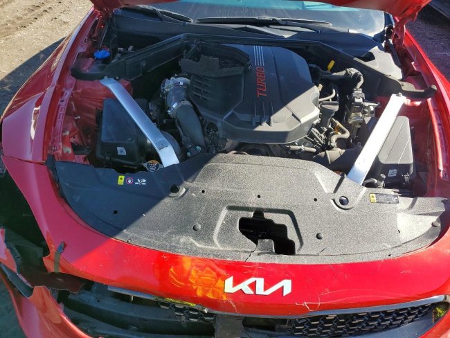 Salvage 2023 Kia Stinger Gt2 in Red