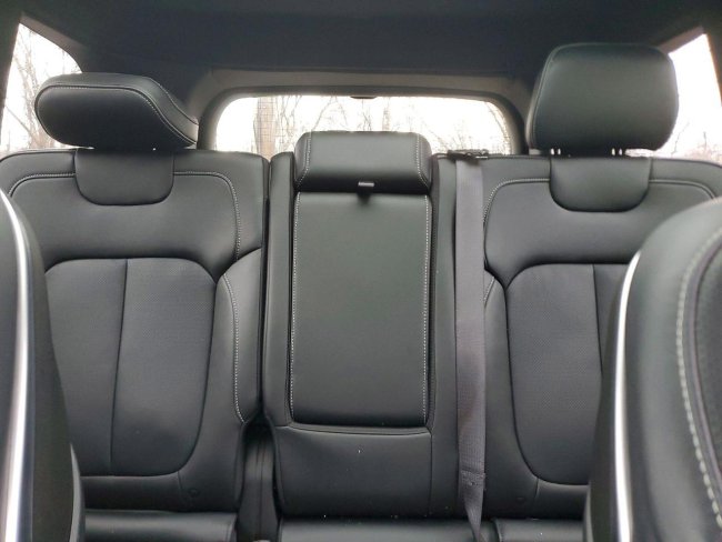 Salvage 2025 Jeep Grand Cherokee Overland in Черный