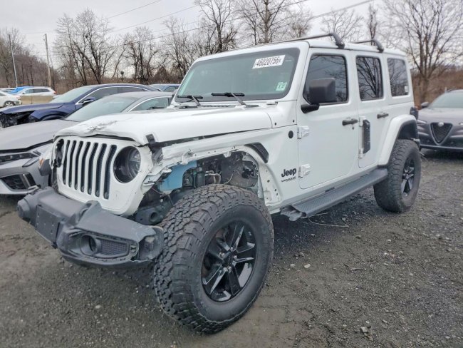 Salvage 2022 Jeep Wrangler Unlimited Sahara in Белый