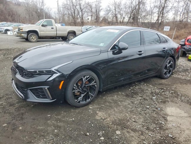 Salvage 2025 Kia K5 Gt-line in Черный