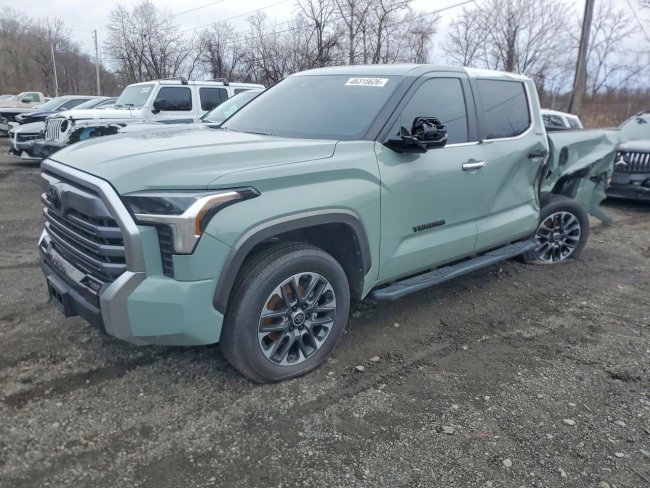 Salvage 2025 Toyota Tundra Limited in Green