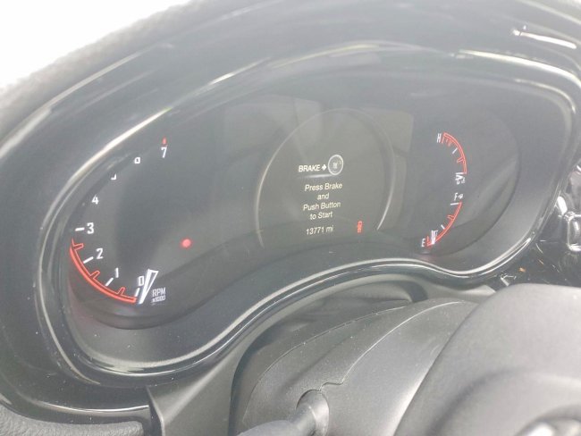 Salvage 2022 Dodge Durango Gt in Белый