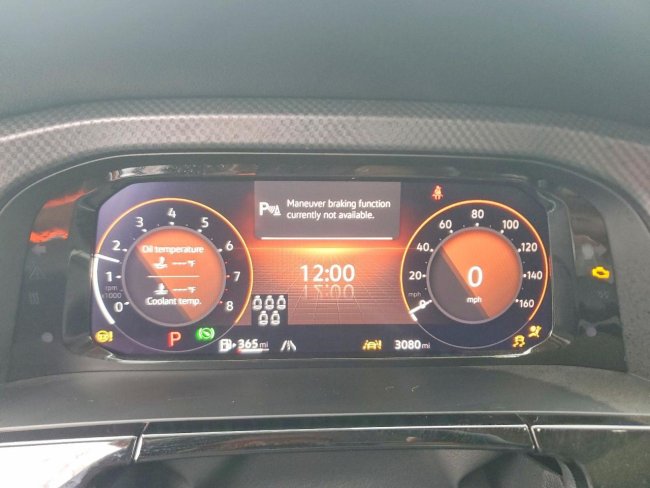 Salvage 2025 Volkswagen Atlas Peak Edition Se in White