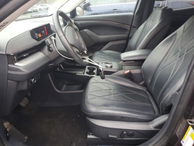 Salvage 2022 Ford Mustang Mach-e Select in Black