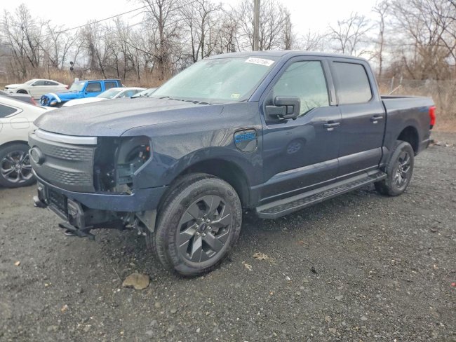 Salvage 2024 Ford F150 Lightning Xlt in Blue