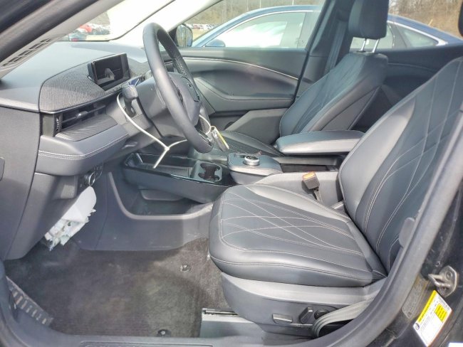 Salvage 2024 Ford Mustang Mach-e Select in Black