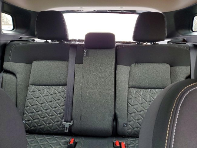 Salvage 2026 Nissan Kicks Sv in Black