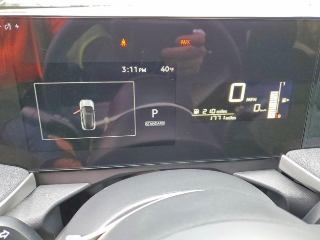 Salvage 2026 Nissan Kicks Sv in Black