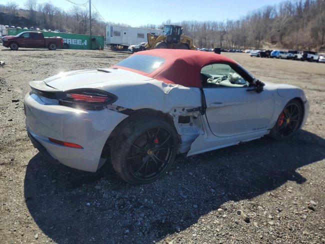 Salvage 2025 Porsche Boxster S in Gray