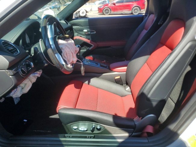 Salvage 2025 Porsche Boxster S in Gray