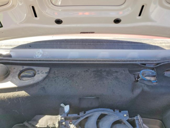 Salvage 2025 Porsche Boxster S in Gray