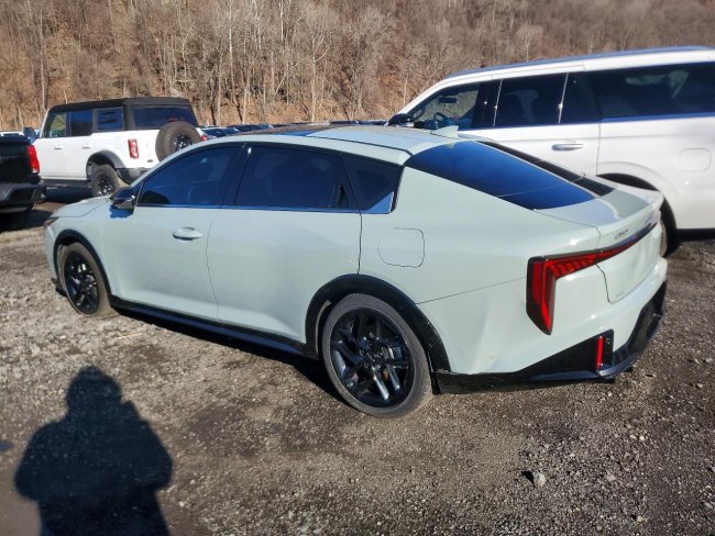 Salvage 2025 Kia K4 Gt-line Turbo in Green