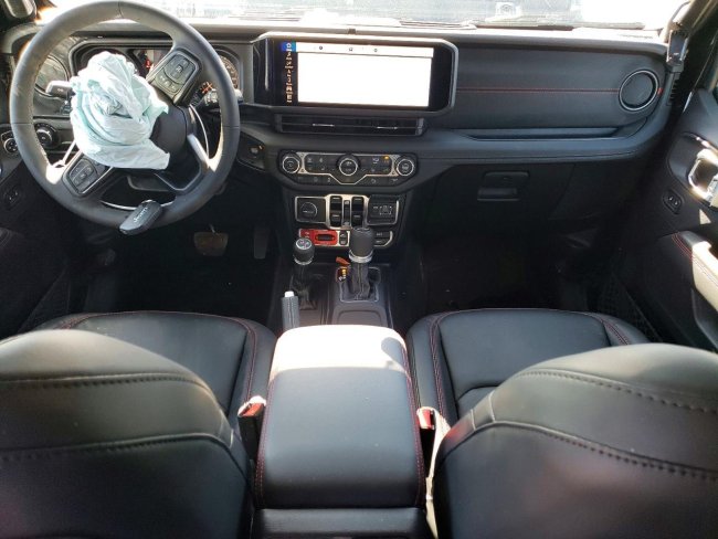 Salvage 2025 Jeep Wrangler Rubicon in Gray