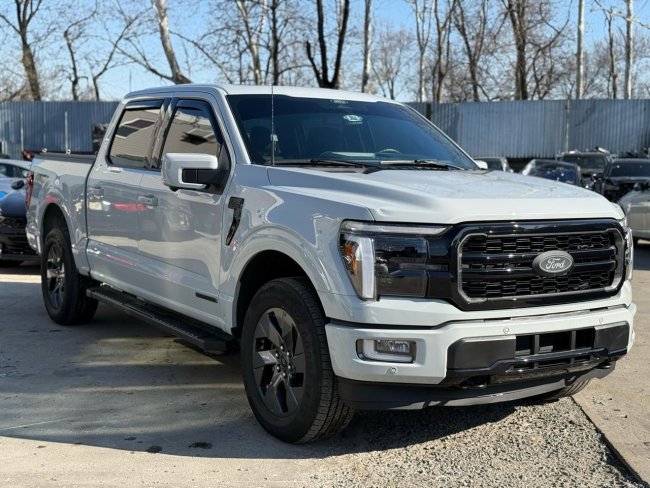 Salvage 2024 Ford F-150  in Gray