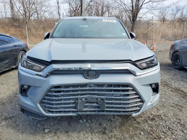 Salvage 2025 Toyota Grand Highlander Hybrid Max Platinum in Gray