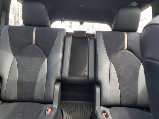 Salvage 2025 Toyota Grand Highlander Hybrid Max Platinum in Gray