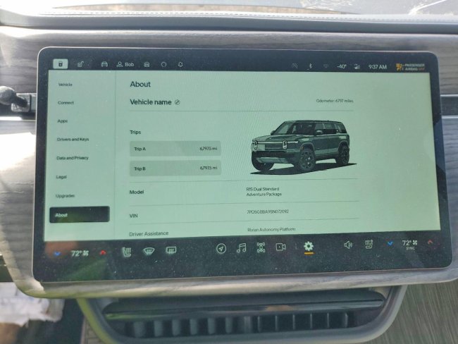Salvage 2025 Rivian R1s Adventure in Gray