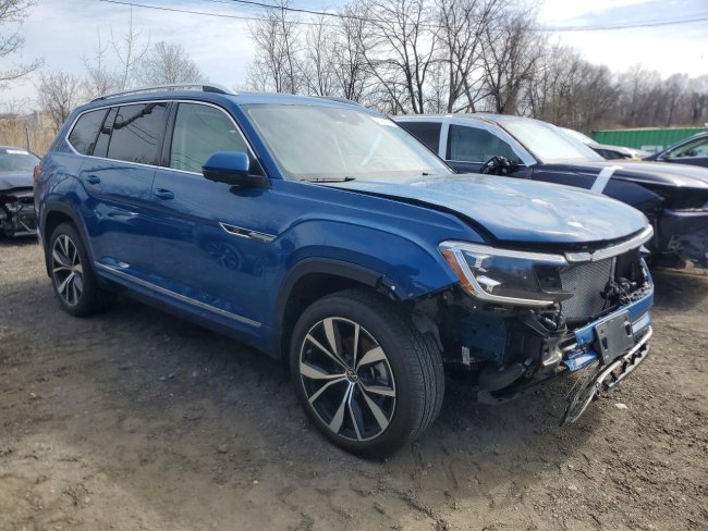 Salvage 2025 Volkswagen Atlas Sel Premium R-line in Blue