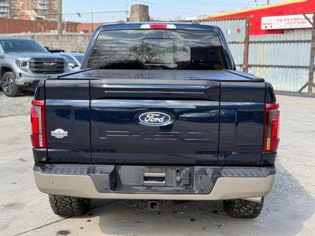 Salvage 2025 Ford F150 King Ranch in Blue