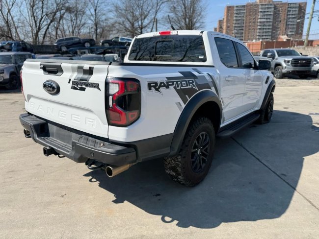 Salvage 2024 Ford Ranger Raptor in Белый