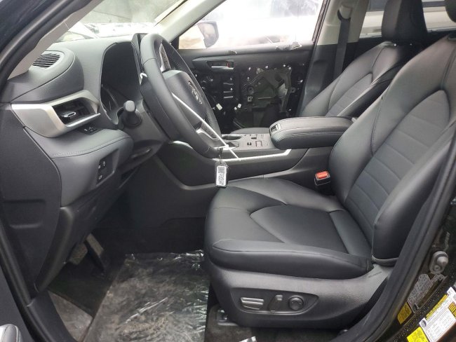 Salvage 2026 Toyota Highlander Xle in Black