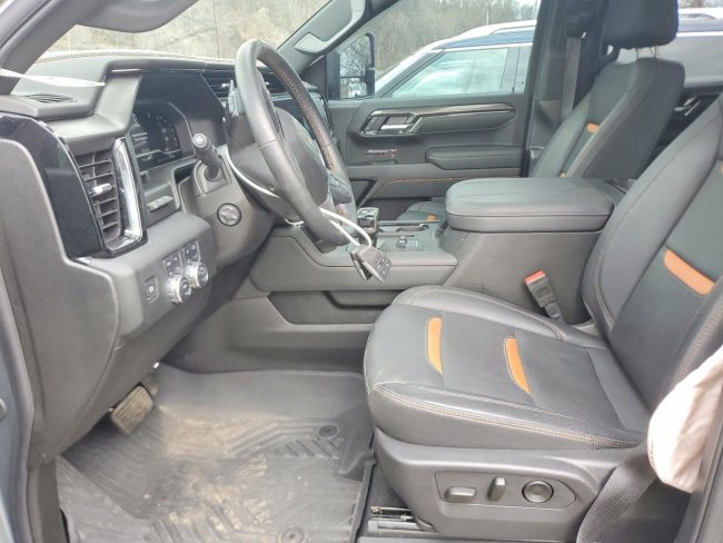 Salvage 2025 Gmc Sierra 1500 At4 in Gray