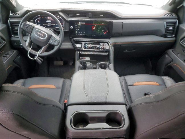 Salvage 2025 Gmc Sierra 1500 At4 in Gray