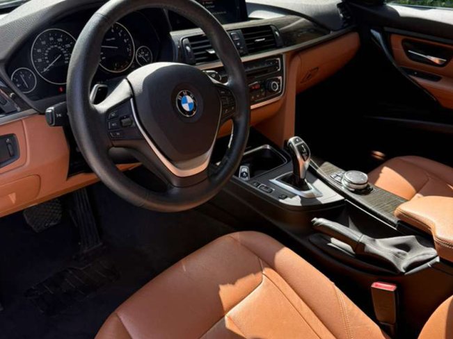 Salvage 2015 Bmw 328i Xdrive Sport Wagon in Синий