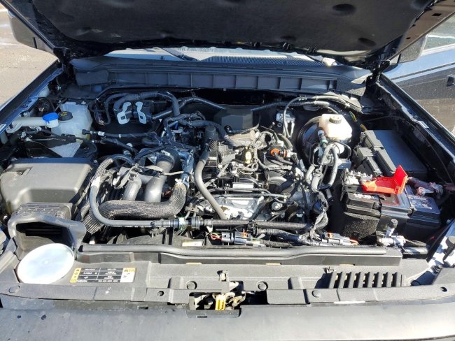 Salvage 2024 Ford Bronco  in Black