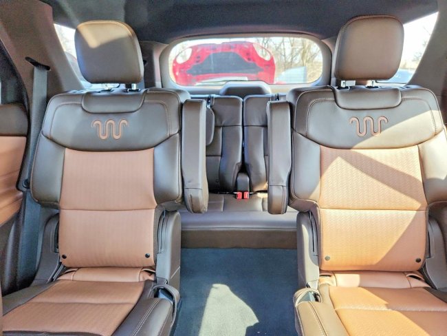 Salvage 2022 Ford Explorer King Ranch in Black