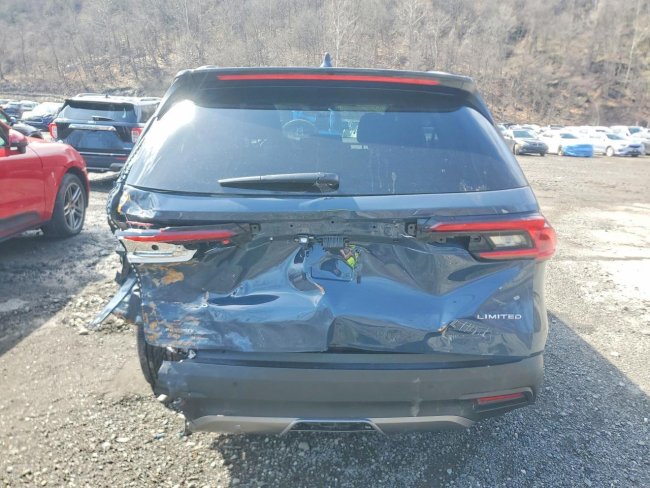 Salvage 2025 Toyota Grand Highlander Hybrid Limited in Gray