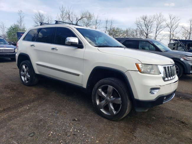 Salvage 2012 Jeep Grand Cherokee Overland in White