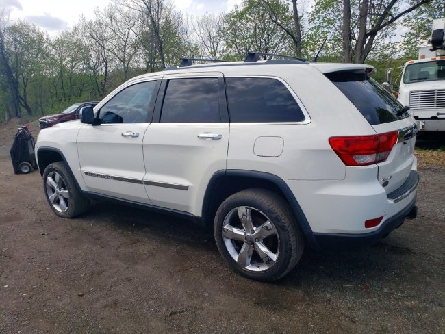 Salvage 2012 Jeep Grand Cherokee Overland in White