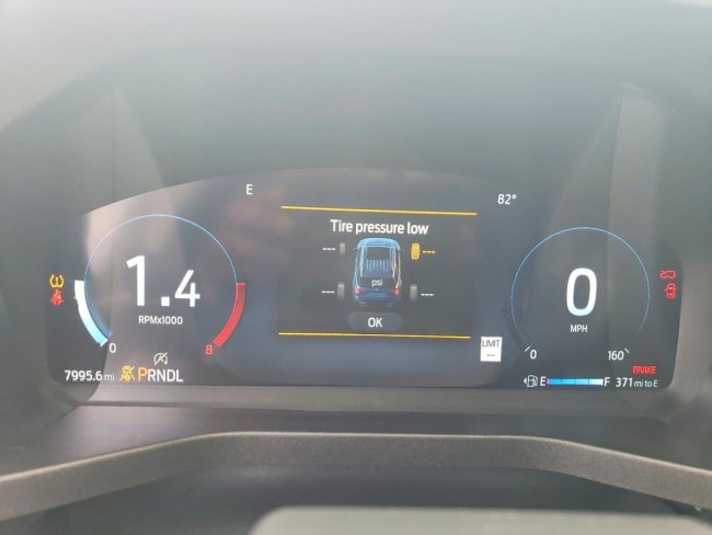 Salvage 2025 Ford Explorer Platinum in Gray